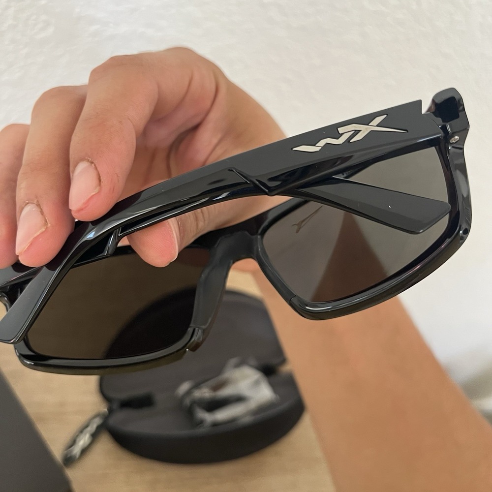 Wiley X Peak ACPEA01 Gloss Black Silver Flash Lens Near Mint w/ Case - Picture 10 of 16